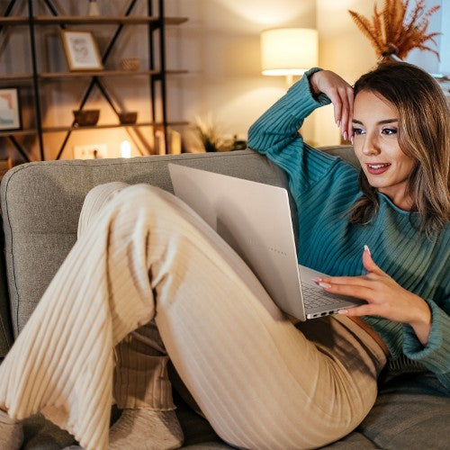 ASUS Vivobook S 14 M3407HA-LY008W AMD Ryzen™ 5 220 Laptop 35.6 cm (14") WUXGA 16 GB DDR5-SDRAM 512 GB SSD Wi-Fi 6 (802.11ax) Windows 11 Home Silver