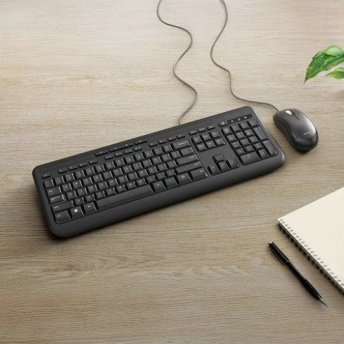 Incase Designed by Microsoft Wired Desktop 600 keyboard Mouse included Universal USB QWERTY UK English Black