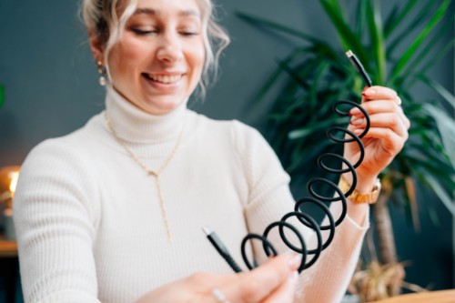 Verbatim Sync & Charge Magnetic Cable - 100W USB-C to USB-C 120 cm Black