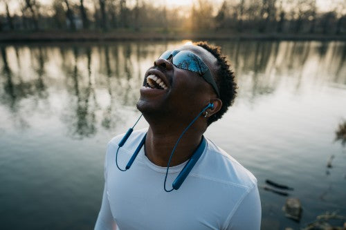 Verbatim TruSound Pro Neckband Earbuds Blue
