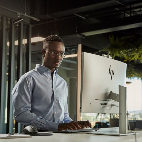 HP EliteOne 870 G9 Intel® Core™ i7 i7-14700 68.6 cm (27") 1920 x 1080 pixels All-in-One PC 16 GB DDR5-SDRAM 1 TB SSD Windows 11 Pro Wi-Fi 7 (802.11be) Silver