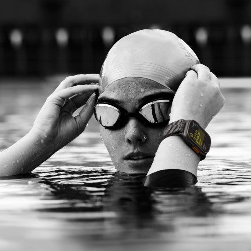 Apple Watch Ultra 2 GPS + Cellular 49mm Natural Titanium Case with Natural Titanium Milanese Loop - L