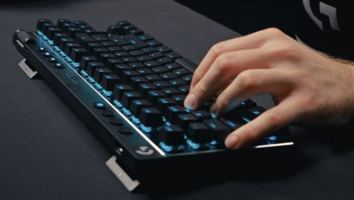 Logitech G 920-012147 keyboard Gaming RF Wireless + Bluetooth QWERTY UK English White