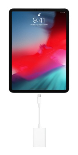 Apple USB-C to SD Card Reader
