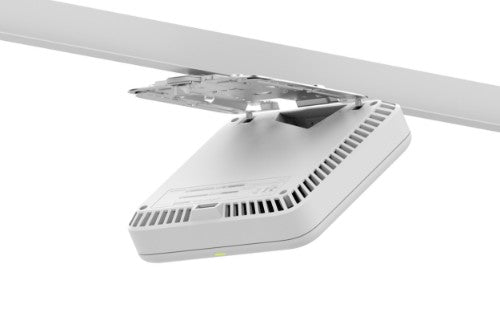 NETGEAR WBE750 11530 Mbit/s White Power over Ethernet (PoE)