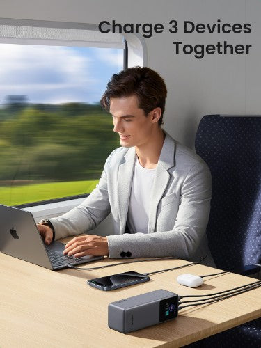 Ugreen 25000mAh 200W Fast Charging Powerbank Grey