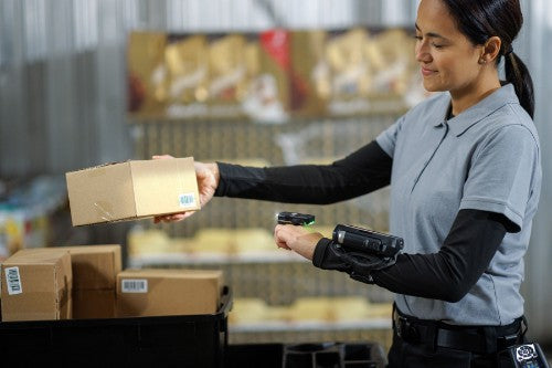 Zebra RS6100 Wearable bar code reader 2D LED Grey, Yellow