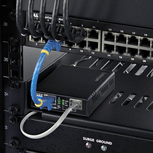 StarTech.com VDSL2 Ethernet Extender Kit over Single Pair Wire, Up to 0.6mi (1km) Long Range LAN Repeater over Phone Line/CAT5e/CAT6, Up to 300Mbps, Replacement for 110VDSLEXTEU - TAA