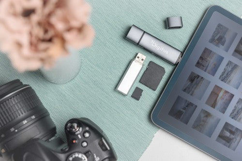 Digitus Dual card reader & hub USB-C / USB-A