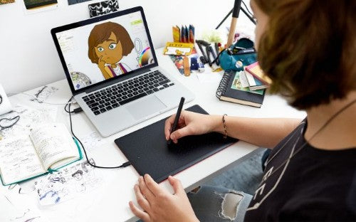Wacom One by Medium graphic tablet Black, Red 2540 lpi 216 x 135 mm USB