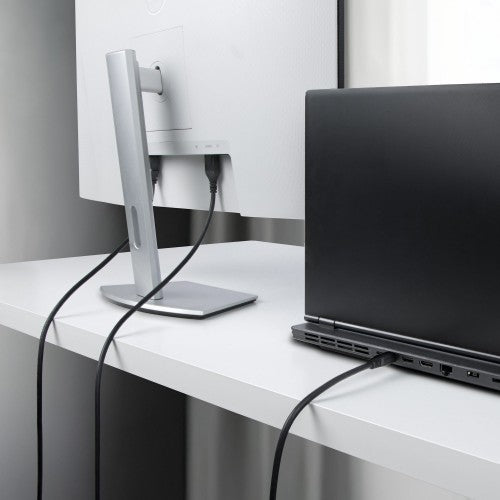 StarTech.com 10ft (3m) Mini DisplayPort to DisplayPort 1.4 Cable - 8K 60Hz/4K 120Hz HBR3 HDR, UHD mDP to DP 1.4 Cord, Ultra HD Monitor/Video Cable