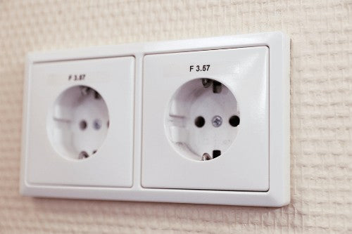 Brother TZE-111 DirectLabel black on Transparent Laminat 6mm x 8m for Brother P-Touch TZ 3.5-18mm/6-12mm/6-18mm/6-24mm/6-36mm