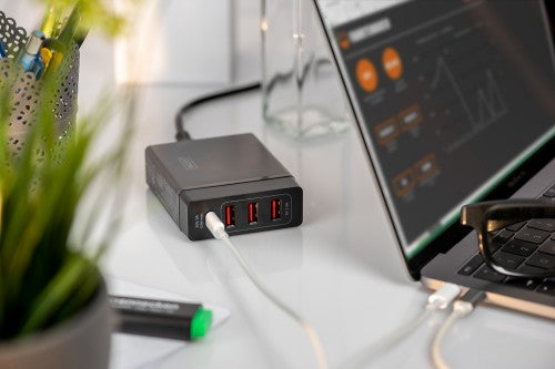 Digitus 4-Port Universal USB Charging Adapter, USB Type-C™