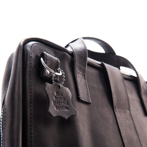 R-Go Tools Laptop bag R-Go Viva, full-grain leather, with integrated laptop stand, shoulder strap, 15.6-inch, black