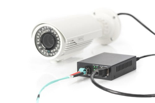 Digitus Gigabit PoE media converter, RJ45 / SFP, PSE
