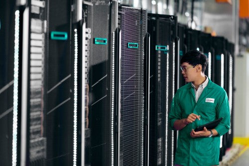 HPE ProLiant DL360 Gen11 Storage Controller Enablement Cable Kit