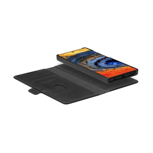 dbramante1928 Lynge mobile phone case 17.3 cm (6.8") Flip case Black