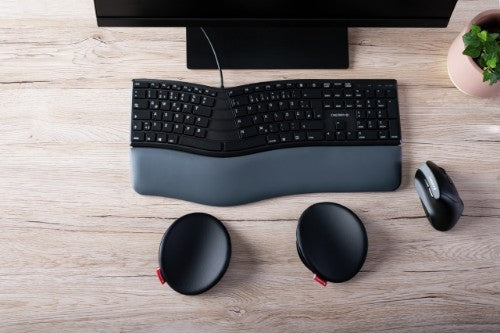 CHERRY SLIDEPAD ERGO wrist rest Black