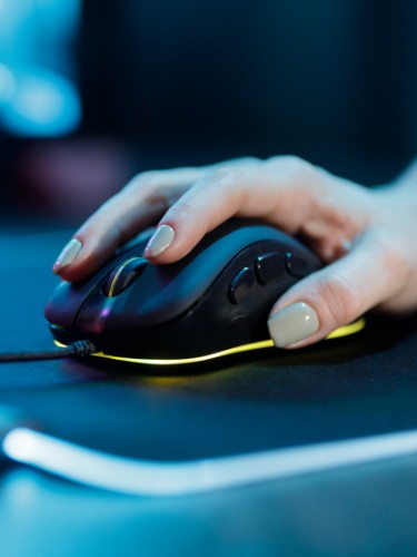 SureFire Condor Claw mouse Gaming Right-hand USB Type-A Optical 6400 DPI