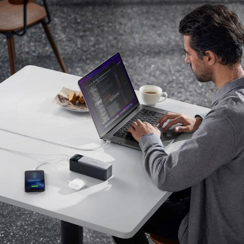 Anker 737 24000 mAh Black, Silver