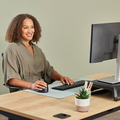 Fellowes Vertical Wireless Mouse Breyta Plus+ Ergonomic Right Handed Vertical Mouse with Antibacterial Protection Large