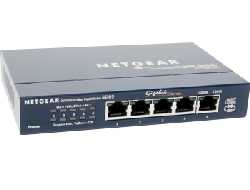 NETGEAR GS105 Unmanaged Gigabit Ethernet (10/100/1000) Blue