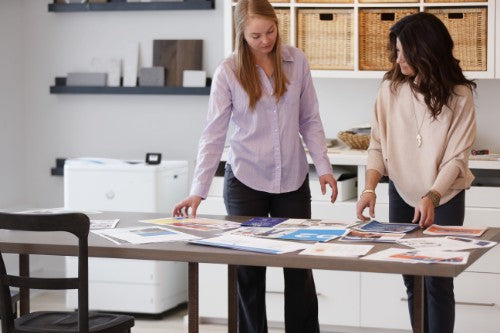 HP Color LaserJet Stand