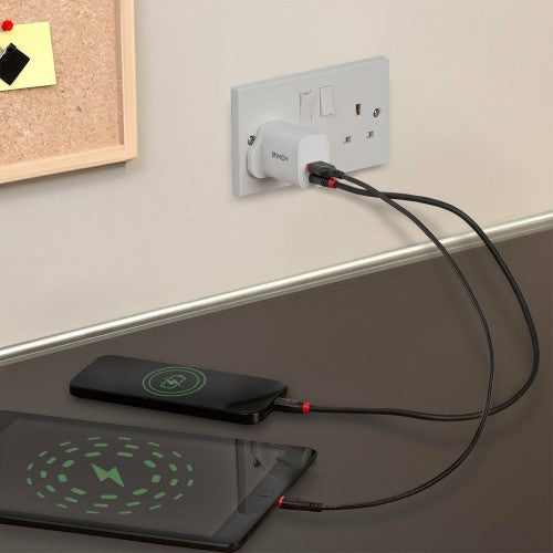 Lindy 20W USB Type A and C Charger